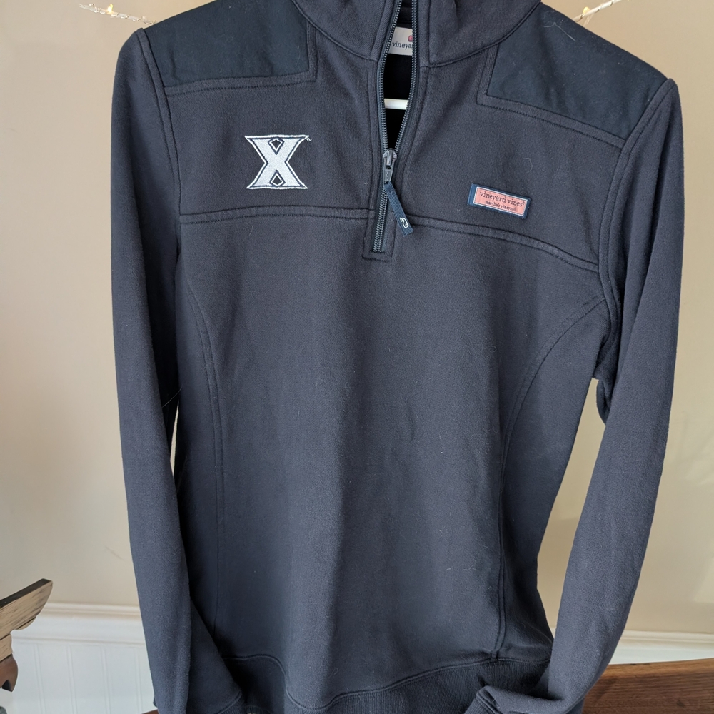Rare Vineyard Vines Xavier Collegient Colab Navy Quarter-Zip Pullover Sweatshirt